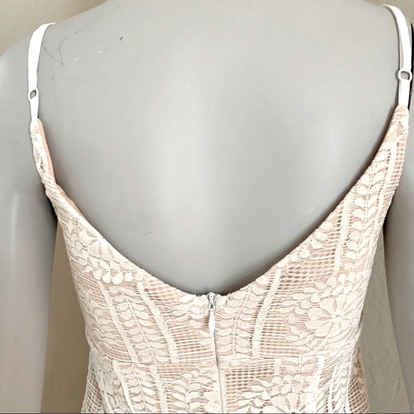LULUS Avianna Lace Bodycon Dress Spaghetti Strap White Low Back Style 754162 - Picture 12 of 16